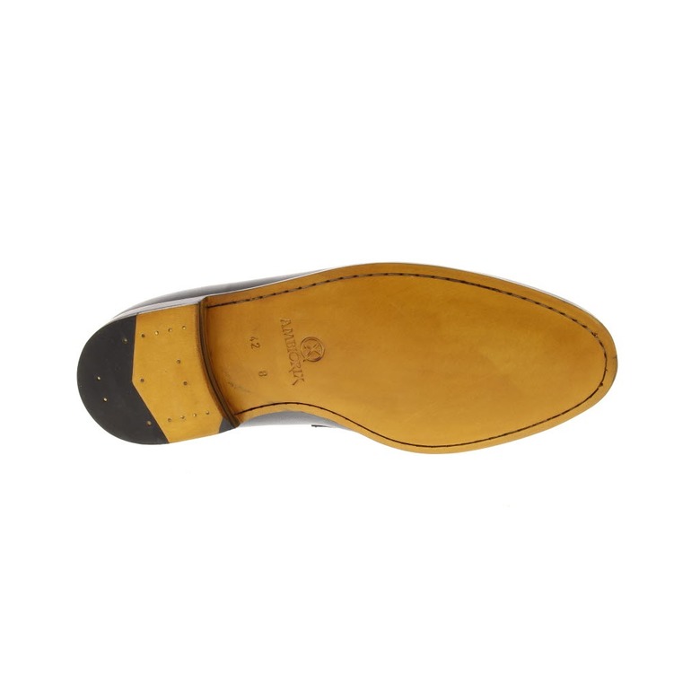 Ambiorix low shoes black 5