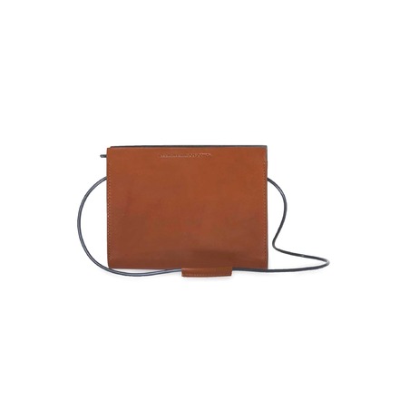 Evelien Vanhooydonck sac bandoulière cognac