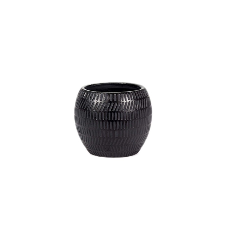 Serax pottery black 1