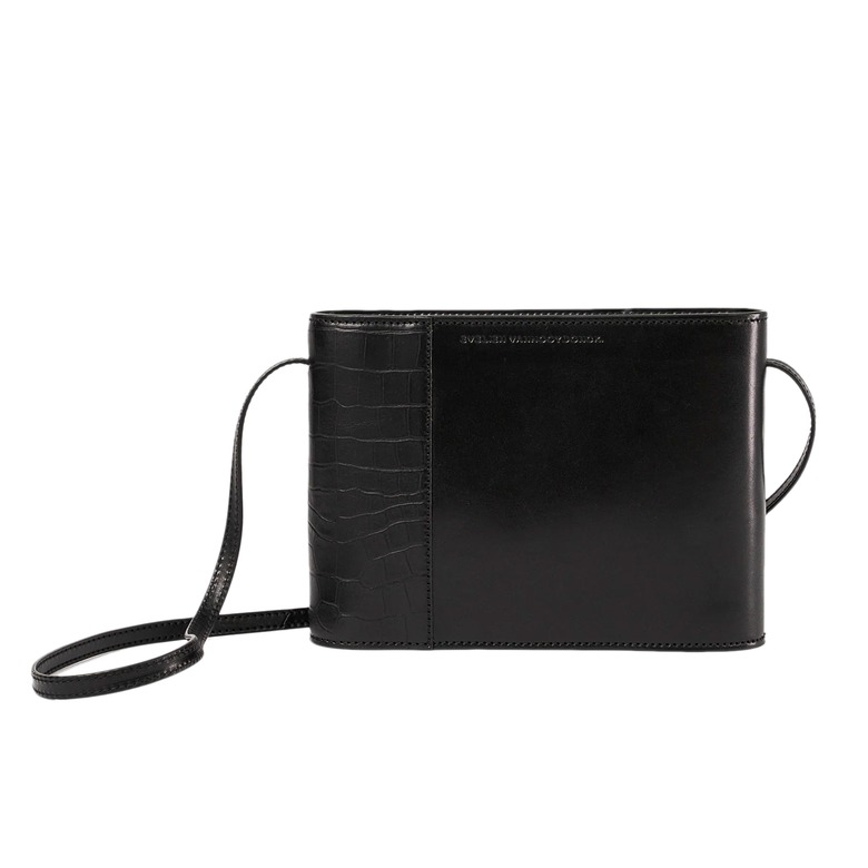 Evelien Vanhooydonck sac porté épaule noir