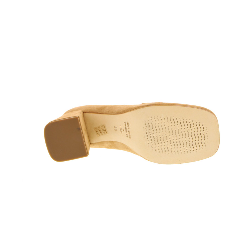 Atelier.04 moccasins beige 5