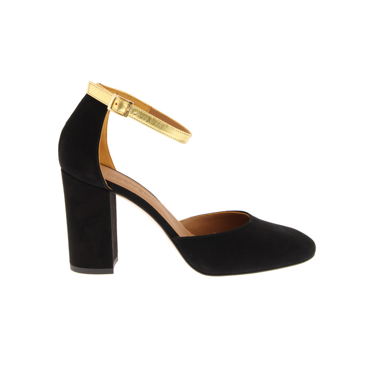 Atelier Content pumps black 1