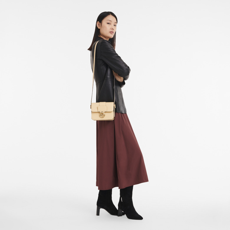 Longchamp crossbody lightbrown 3