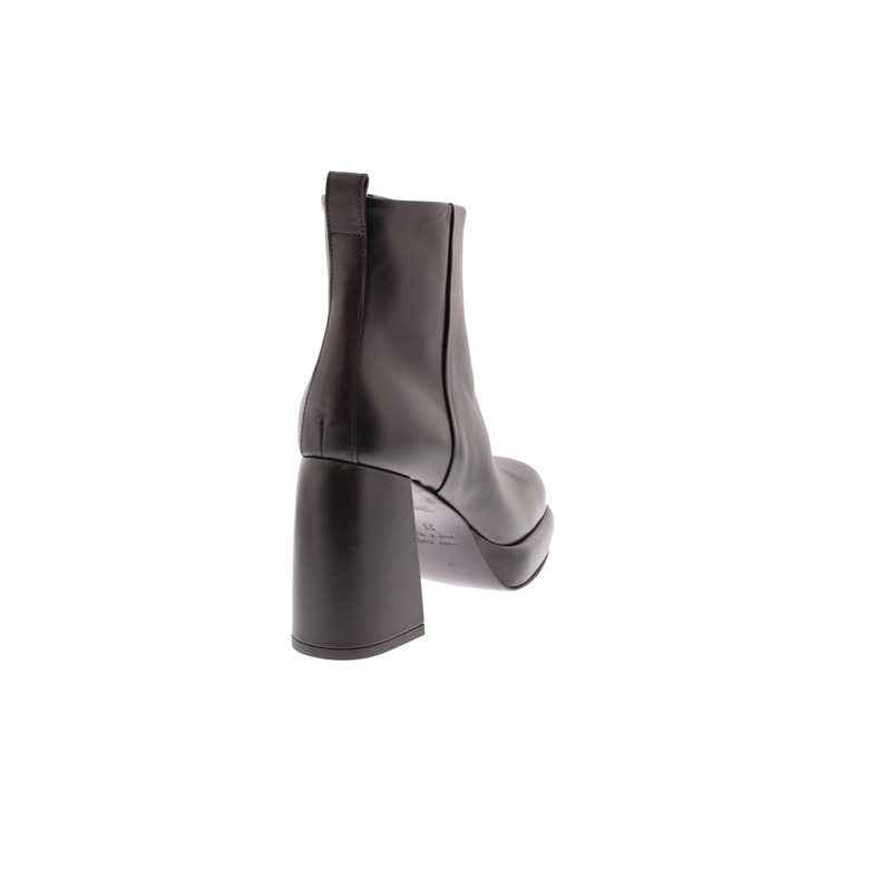 Laura Bellariva ankle boots black 4
