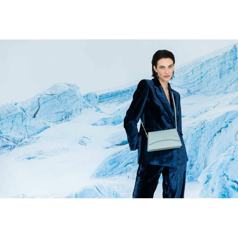 Kaai crossbody blue 5