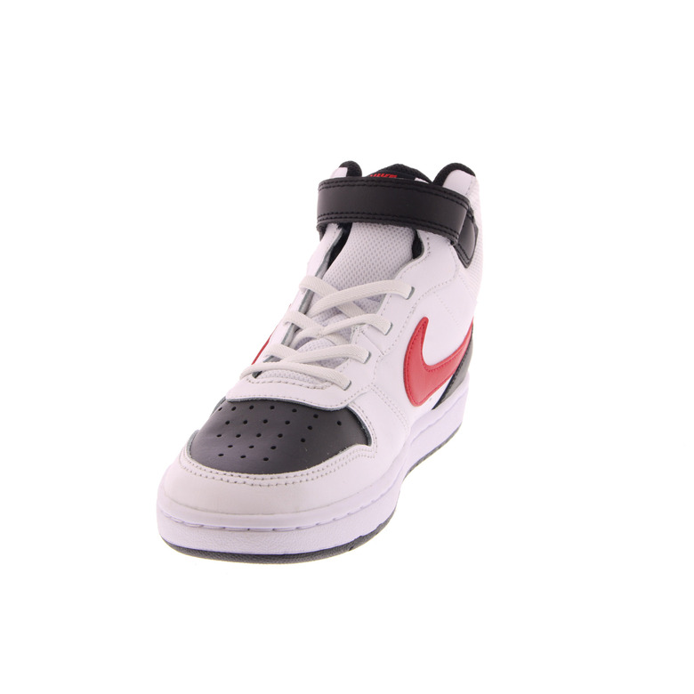 Nike sneakers wit 3
