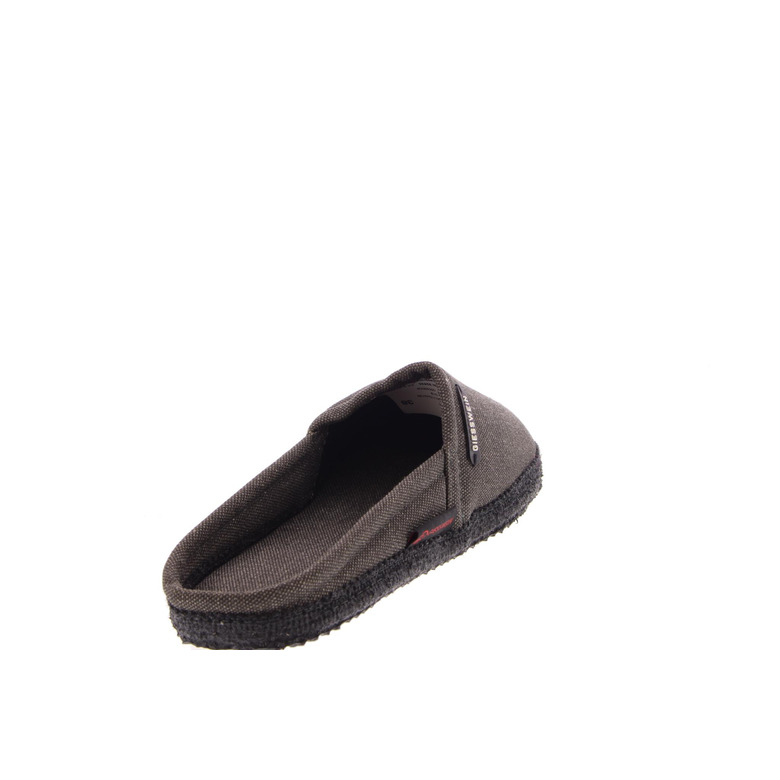 Giesswein slippers grey 4