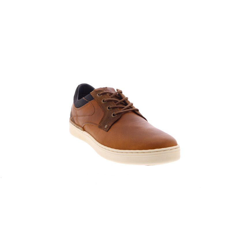 Bullboxer lage schoenen cognac 2
