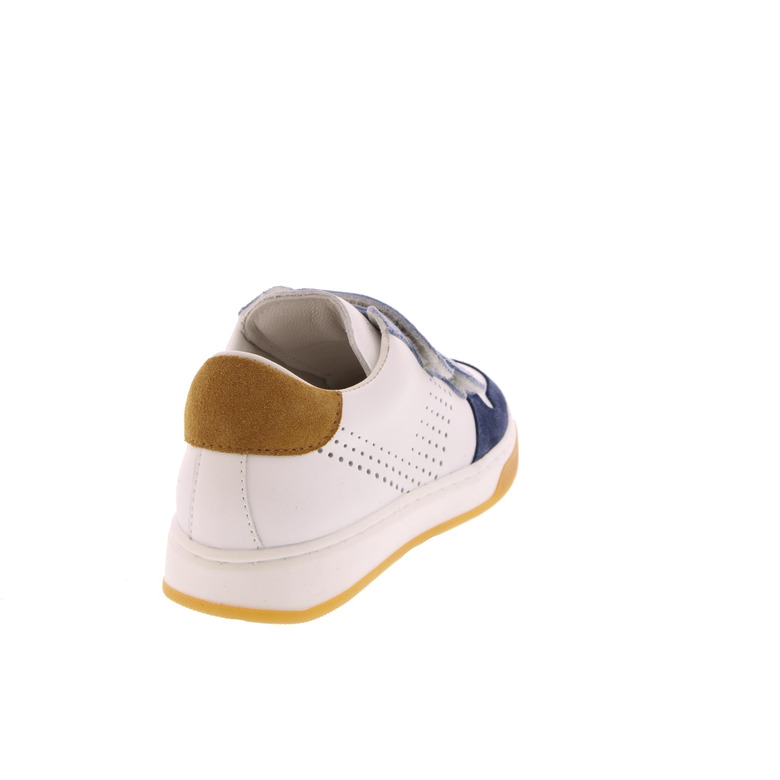 Beberlis low shoes white 4