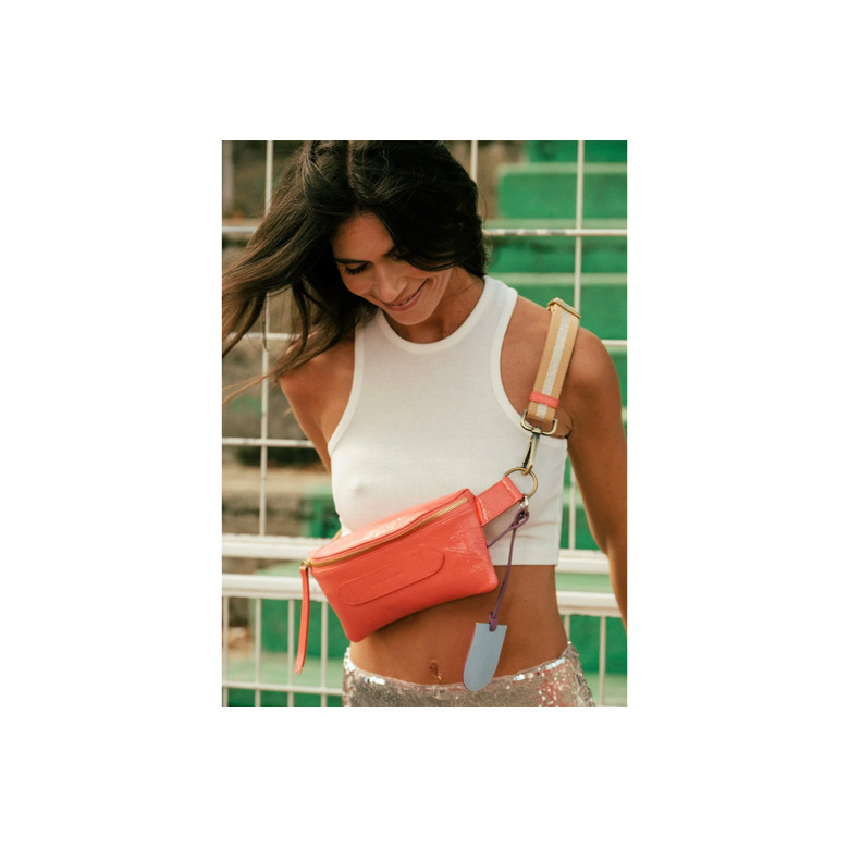 Marie Martens sac banane rose 2