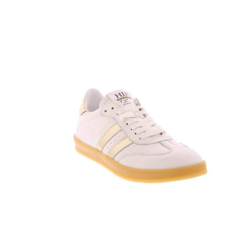 Hip low shoes white 2