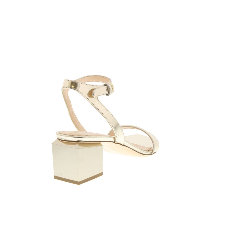 Agl sandalen gold 4