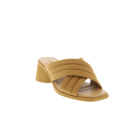 Camper thong slippers cognac