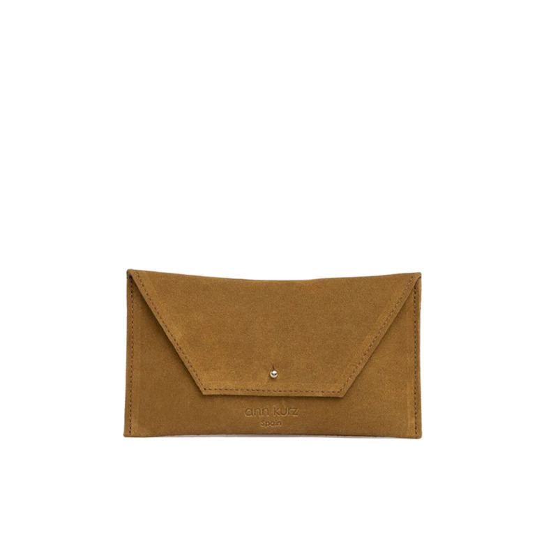 Ann Kurz wallet camel 1