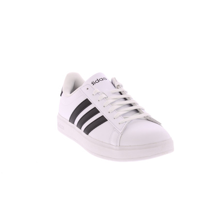 Adidas sneakers white