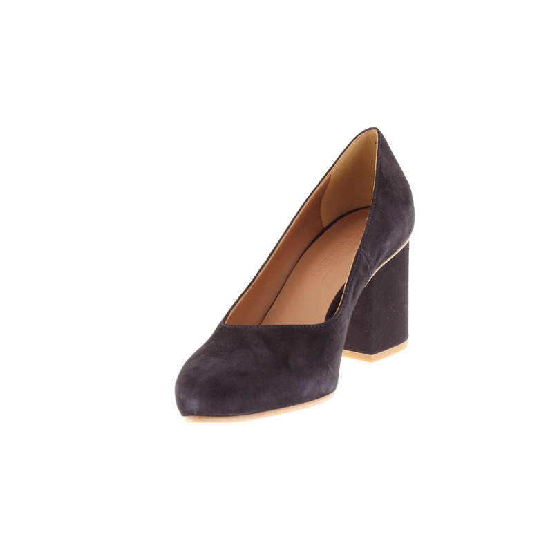 Atelier Content pumps black 3