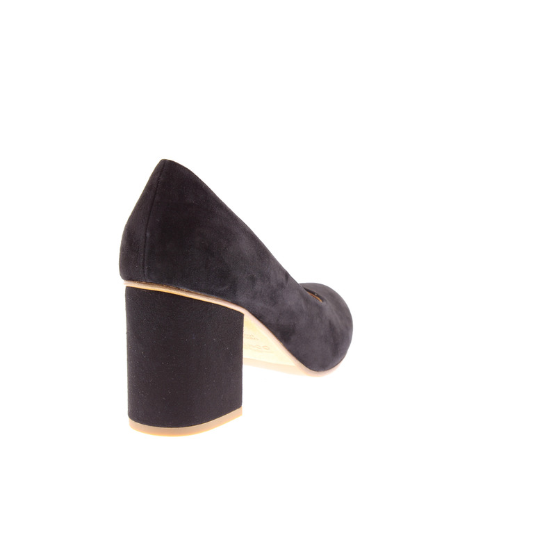 Atelier Content pumps black 4