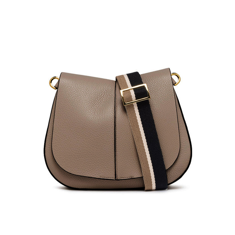 Gianni Chiarini shoulder bag camel