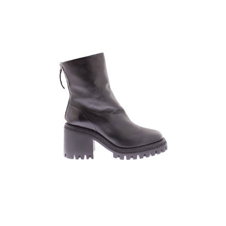 Halmanera ankle boots black