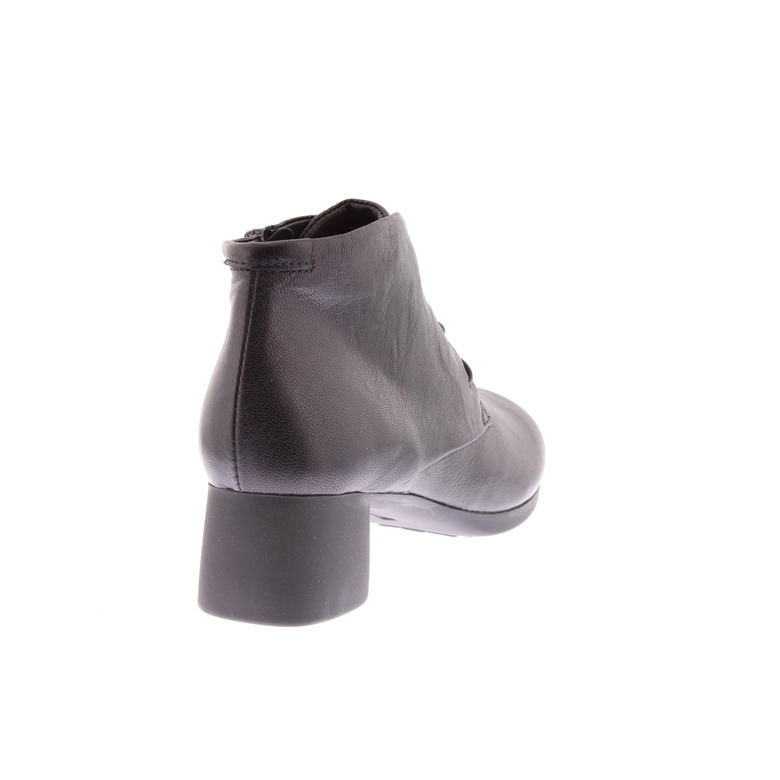 Think! lace shoes black 4