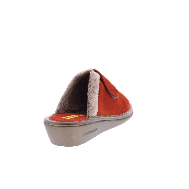 Nordika's pantoufles rouge 4