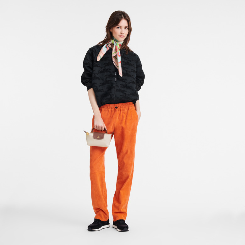 Longchamp makeup bag lightbrown 3