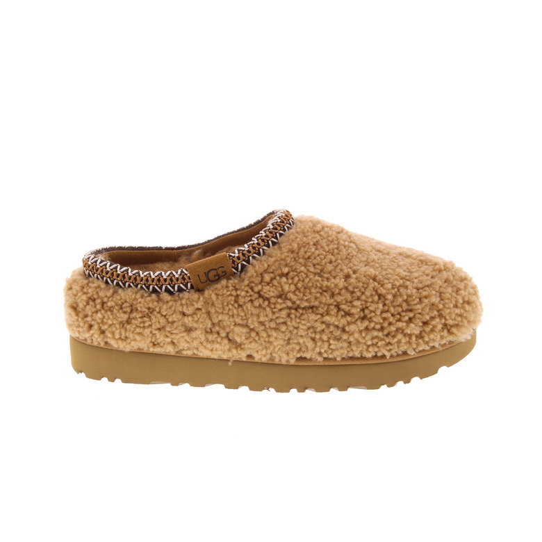Ugg slip-ons cognac