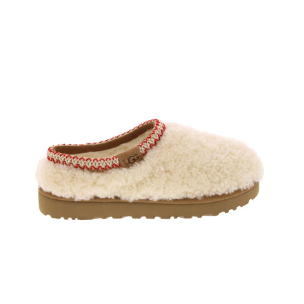 Ugg slip-ons ecru