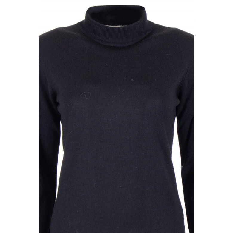 Jade. sweater black 2