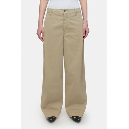 Closed hose 32 inch beige