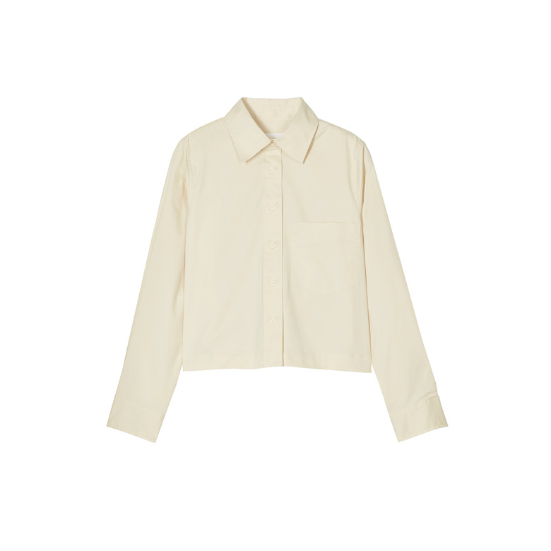 Closed blouse wit