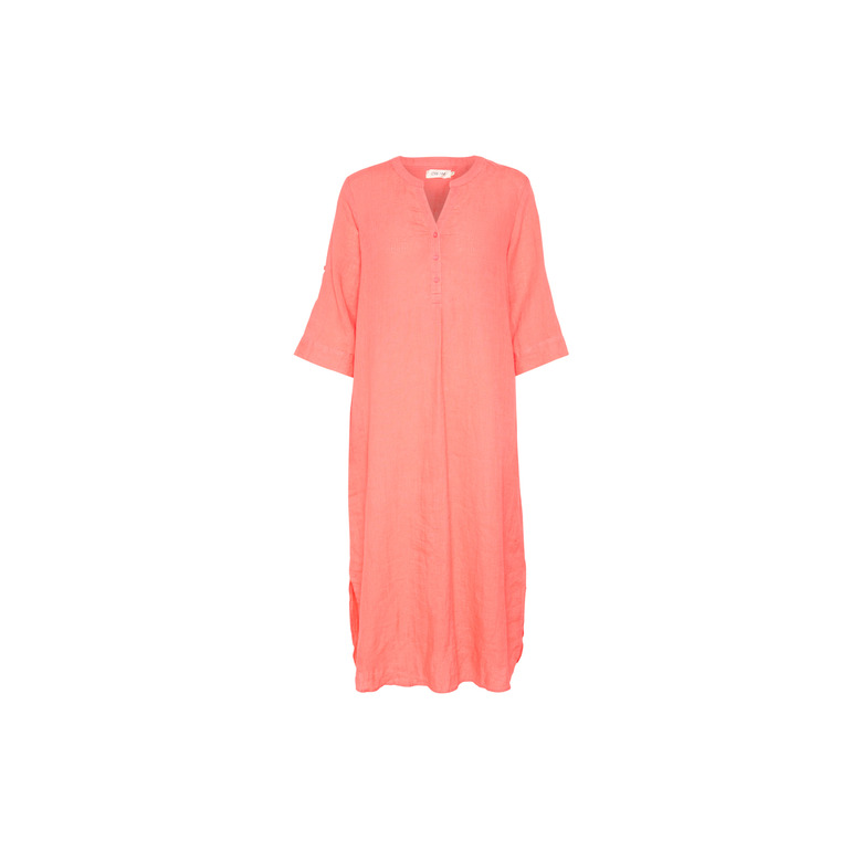 Cream robe rose 1