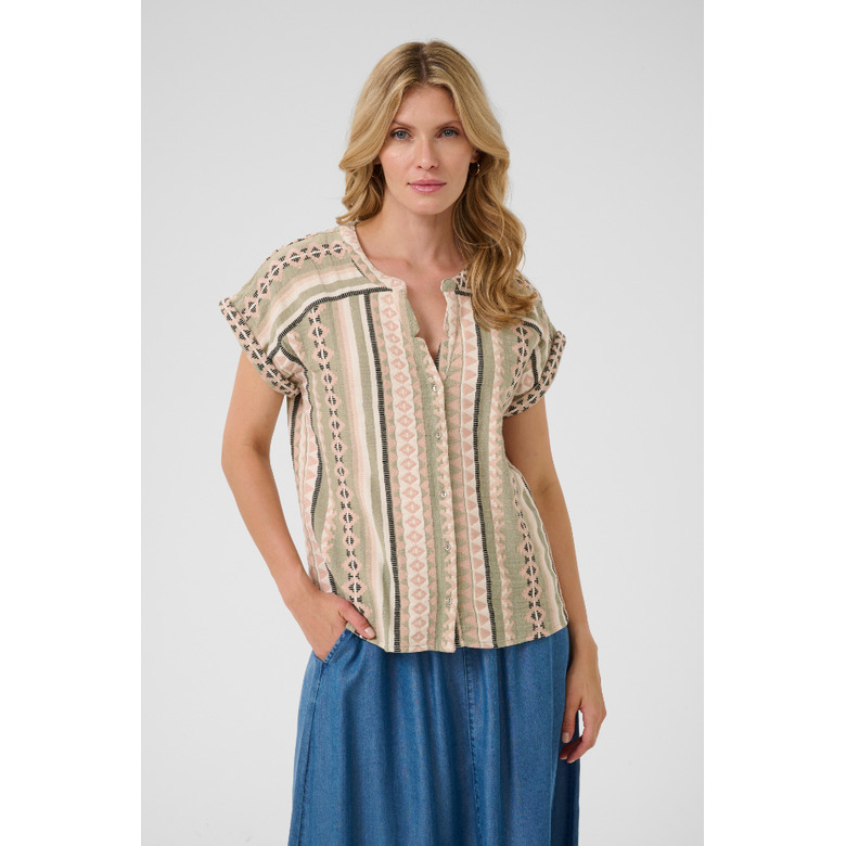 Cream blouse jeans 2