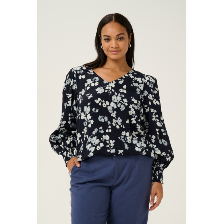 Kaffe Curve blouse blue 2