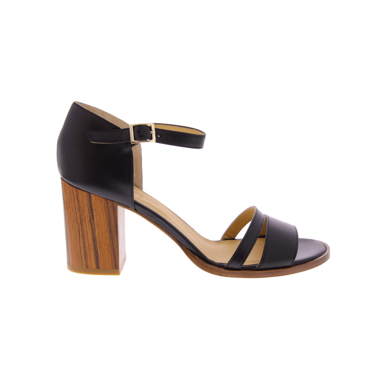 Atelier Content sandals black