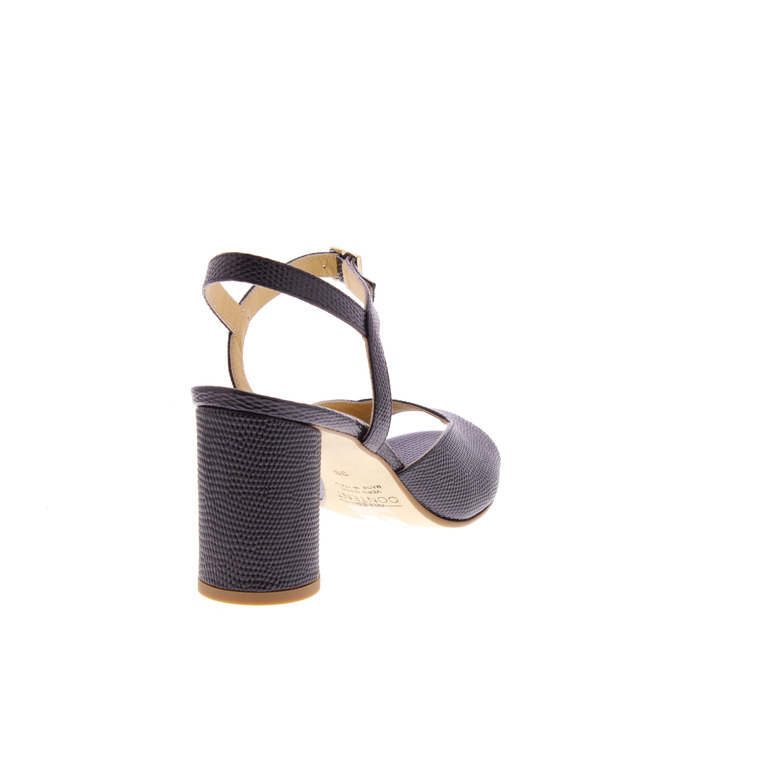 Atelier Content sandals black 4