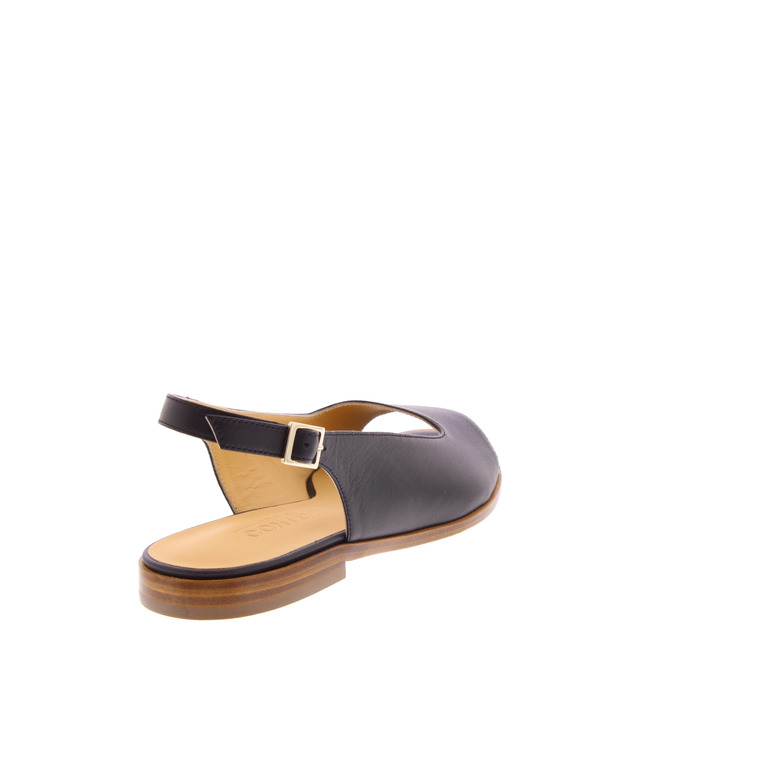 Atelier Content sandals black 4