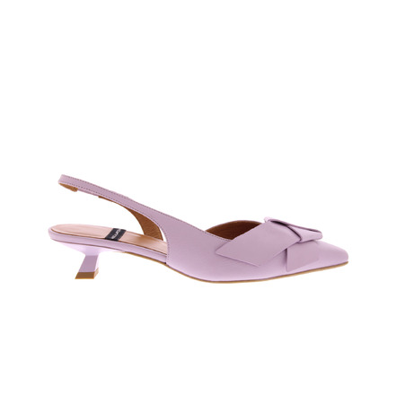Angel Alarcon pumps violet