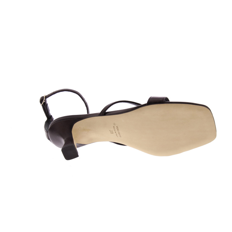 Rotue sandals black 5