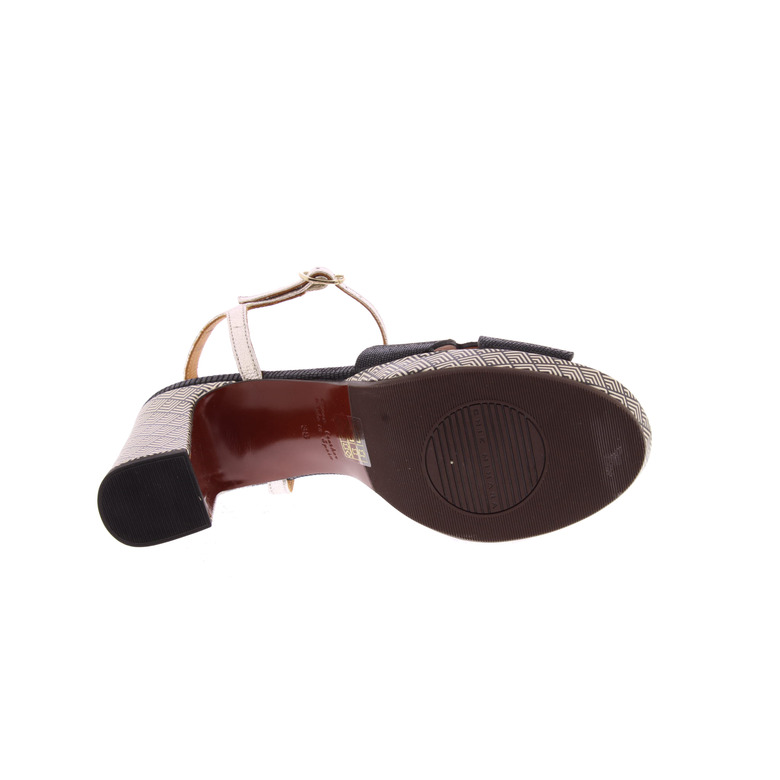 Chie Mihara sandals black 5