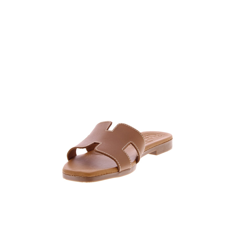Oh My Sandals thong slippers camel 3