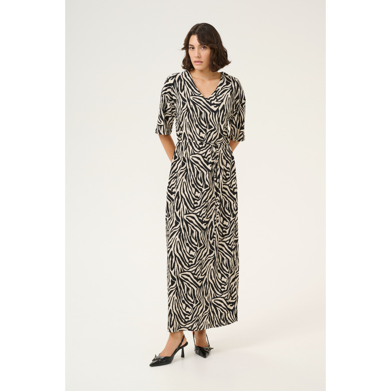 Kaffe robe noir 2