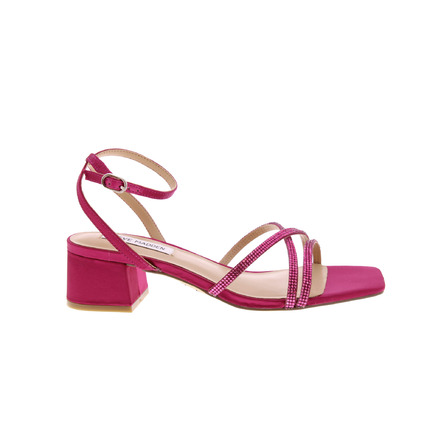 Steve Madden sandals pink