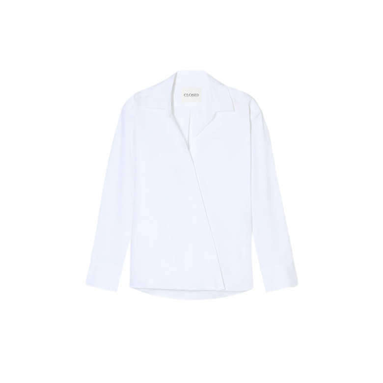 Closed blouse wit