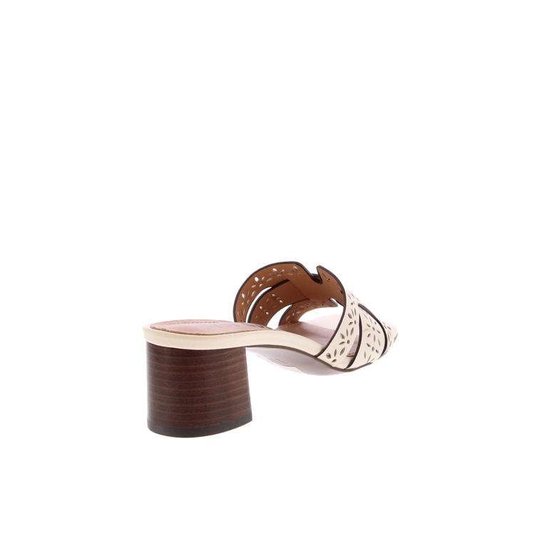 Bibi Lou thong slippers white 4