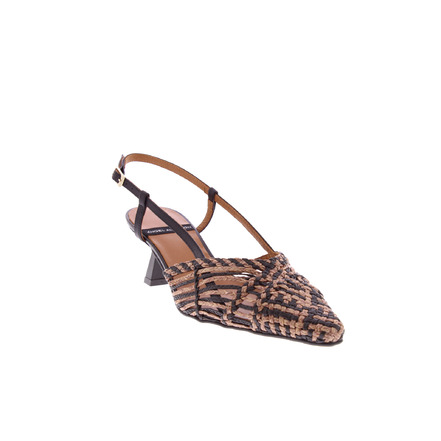 Angel Alarcon pumps black