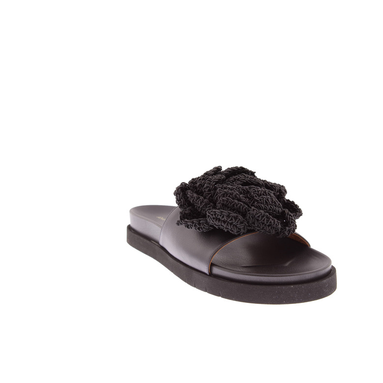 Angel Alarcon thong slippers black 2