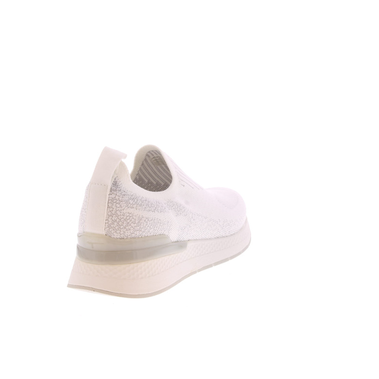 Tamaris slip-ons white 4