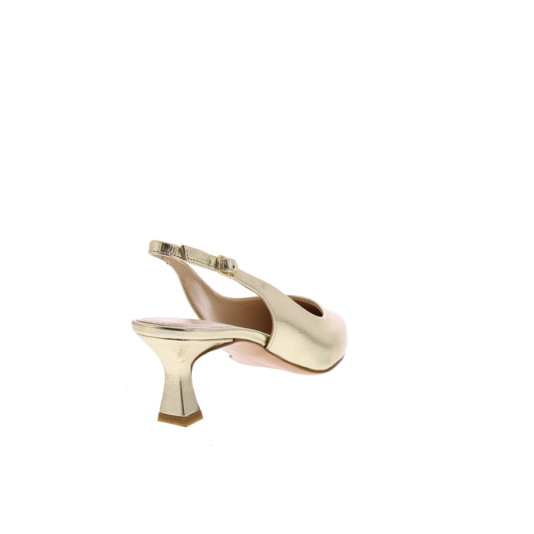 Enzo Di Martino pumps or 4