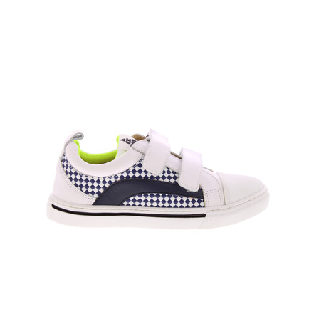 Acebo's sneakers white